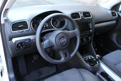 2012 Volkswagen Golf 2.5L PZEV - Photo 9 - Salem, OR 97317