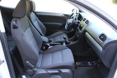 2012 Volkswagen Golf 2.5L PZEV - Photo 17 - Salem, OR 97317