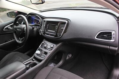 2015 Chrysler 200 Limited   - Photo 16 - Salem, OR 97317