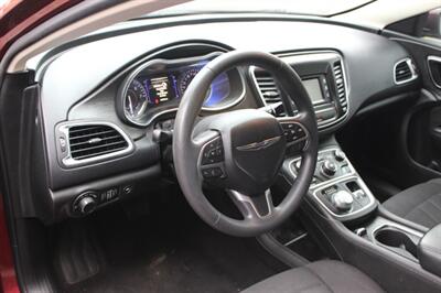 2015 Chrysler 200 Limited   - Photo 9 - Salem, OR 97317