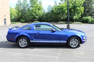 2005 Ford Mustang V6 Deluxe - Photo 5 - Salem, OR 97317