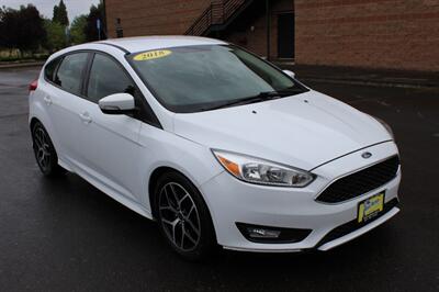 2018 Ford Focus SE   - Photo 1 - Salem, OR 97317