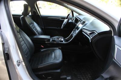 2017 Ford Fusion SE - Photo 17 - Salem, OR 97317