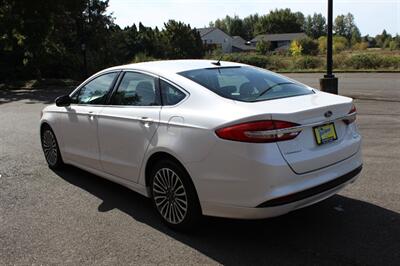 2017 Ford Fusion SE - Photo 3 - Salem, OR 97317