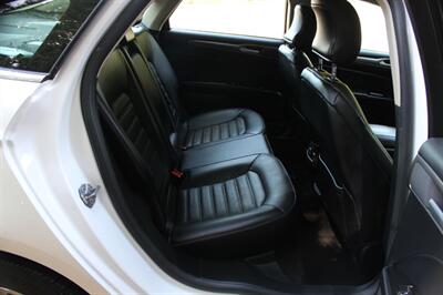 2017 Ford Fusion SE - Photo 15 - Salem, OR 97317