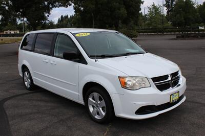 2014 Dodge Grand Caravan SXT Plus   - Photo 1 - Salem, OR 97317