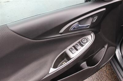 2017 Chevrolet Malibu LS   - Photo 11 - Salem, OR 97317