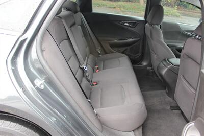 2017 Chevrolet Malibu LS   - Photo 15 - Salem, OR 97317
