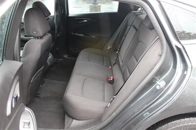 2017 Chevrolet Malibu LS   - Photo 13 - Salem, OR 97317