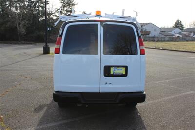 2010 Chevrolet Express 2500   - Photo 8 - Salem, OR 97317