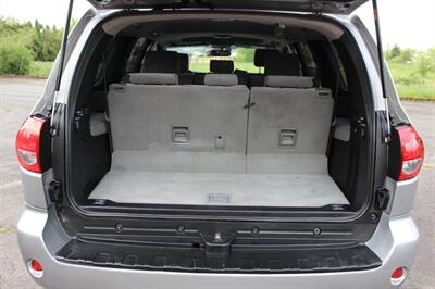 2008 Toyota Sequoia SR5   - Photo 15 - Salem, OR 97317