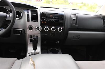 2008 Toyota Sequoia SR5   - Photo 14 - Salem, OR 97317