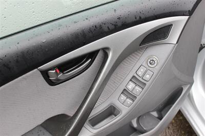 2013 Hyundai Elantra GLS   - Photo 11 - Salem, OR 97317