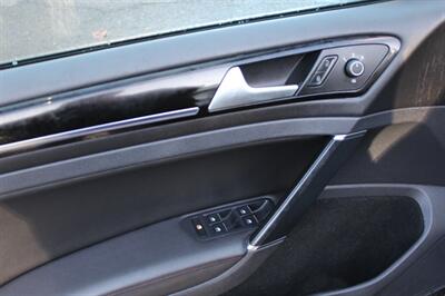 2016 Volkswagen Golf S GTI  GTI - Photo 11 - Salem, OR 97317