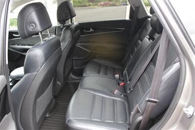 2017 Kia Sorento SX Limited V6   - Photo 14 - Salem, OR 97317
