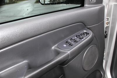 2004 Dodge Ram 2500 Quad Cab SLT   - Photo 11 - Salem, OR 97317