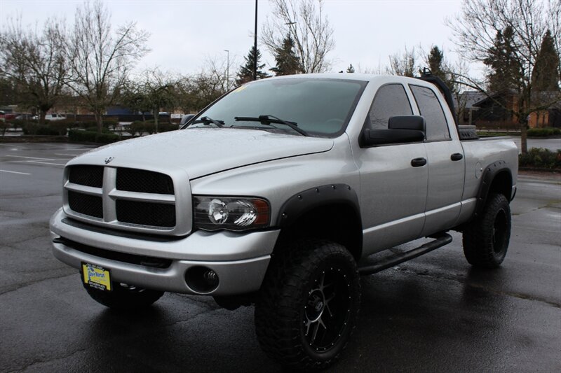 2004 Dodge Ram 2500 Quad Cab SLT  