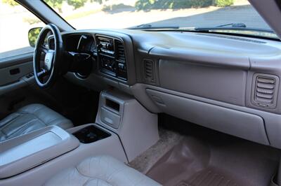 2001 Chevrolet Suburban 1500 LS   - Photo 17 - Salem, OR 97317