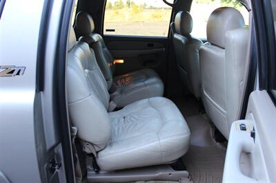 2001 Chevrolet Suburban 1500 LS   - Photo 16 - Salem, OR 97317