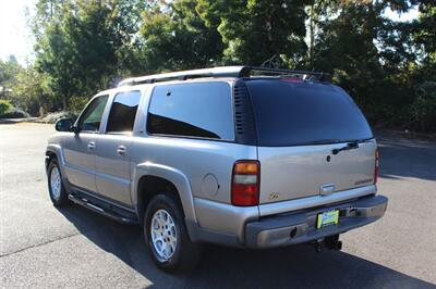 2001 Chevrolet Suburban 1500 LS   - Photo 3 - Salem, OR 97317