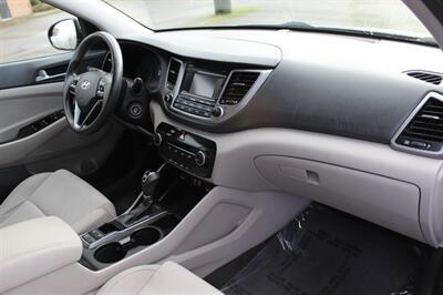 2016 Hyundai Tucson SE   - Photo 17 - Salem, OR 97317