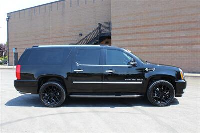 2008 Cadillac Escalade ESV - Photo 5 - Salem, OR 97317