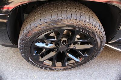 2008 Cadillac Escalade ESV - Photo 22 - Salem, OR 97317