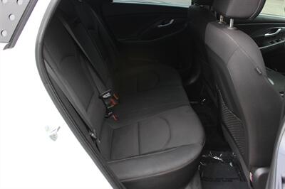 2018 Hyundai ELANTRA GT GL SE   - Photo 16 - Salem, OR 97317