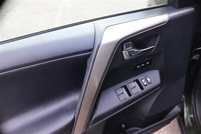 2013 Toyota RAV4 Limited - Photo 11 - Salem, OR 97317