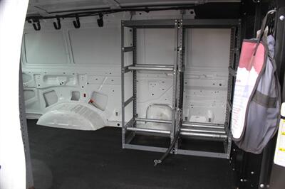 2013 Ford E-Series Chassis E-150   - Photo 15 - Salem, OR 97317