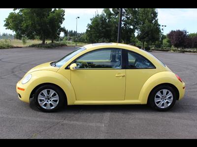 2010 Volkswagen New Beetle Base PZEV   - Photo 7 - Salem, OR 97317