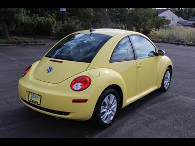 2010 Volkswagen New Beetle Base PZEV   - Photo 4 - Salem, OR 97317