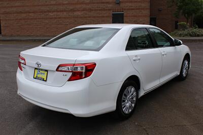 2012 Toyota Camry LE   - Photo 4 - Salem, OR 97317
