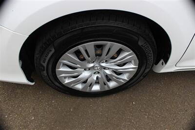 2012 Toyota Camry LE   - Photo 18 - Salem, OR 97317