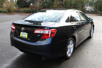 2014 Toyota Camry SE   - Photo 4 - Salem, OR 97317