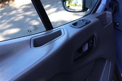 2020 Ford Transit 250   - Photo 11 - Salem, OR 97317