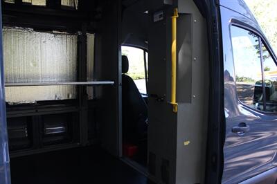 2020 Ford Transit 250   - Photo 14 - Salem, OR 97317