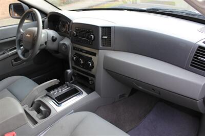 2007 Jeep Grand Cherokee Laredo   - Photo 17 - Salem, OR 97317