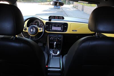 2014 Volkswagen Beetle-Classic TDI   - Photo 13 - Salem, OR 97317