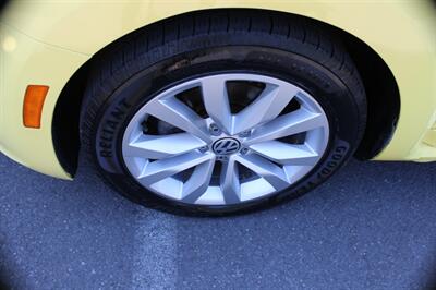 2014 Volkswagen Beetle-Classic TDI   - Photo 18 - Salem, OR 97317