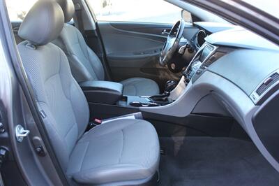 2012 Hyundai SONATA Limited   - Photo 16 - Salem, OR 97317