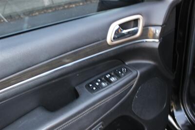 2014 Jeep Grand Cherokee Overland   - Photo 12 - Salem, OR 97317