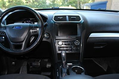 2016 Ford Explorer XLT   - Photo 14 - Salem, OR 97317