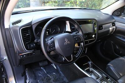 2020 Mitsubishi Outlander SEL   - Photo 9 - Salem, OR 97317