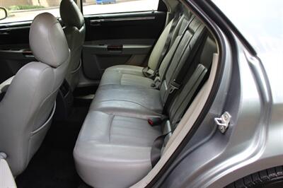 2007 Chrysler 300C   - Photo 13 - Salem, OR 97317