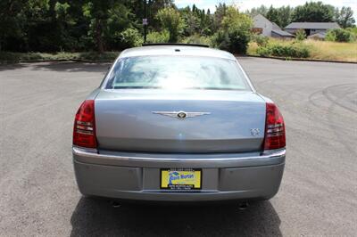 2007 Chrysler 300C   - Photo 8 - Salem, OR 97317