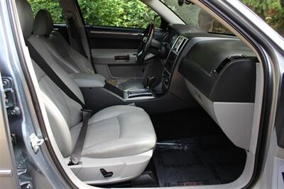 2007 Chrysler 300C   - Photo 17 - Salem, OR 97317