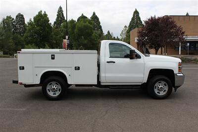 2018 Chevrolet Silverado 2500 Work Truck   - Photo 5 - Salem, OR 97317