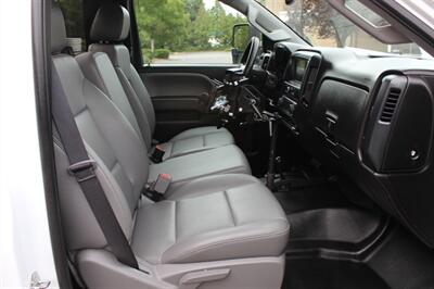2018 Chevrolet Silverado 2500 Work Truck   - Photo 14 - Salem, OR 97317
