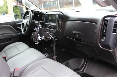 2018 Chevrolet Silverado 2500 Work Truck   - Photo 13 - Salem, OR 97317